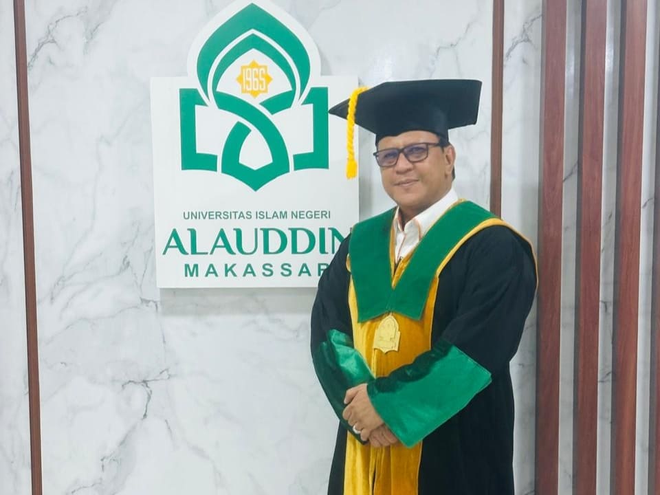 Prof Munawir Kamaluddin